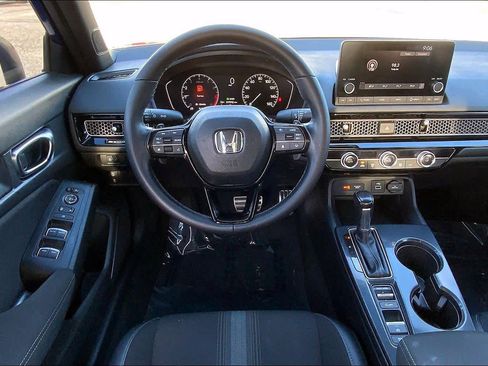 Used 2022 Honda Civic Sport image 5