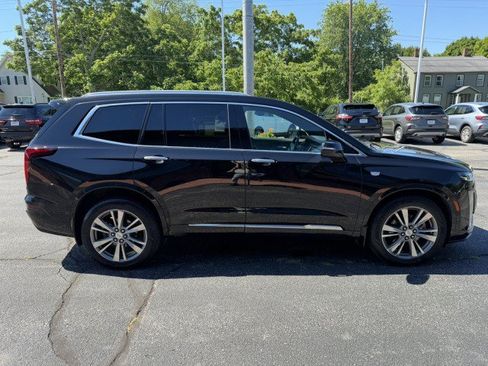 Used 2020 Cadillac XT6 Premium Luxury AWD/4WD image 4
