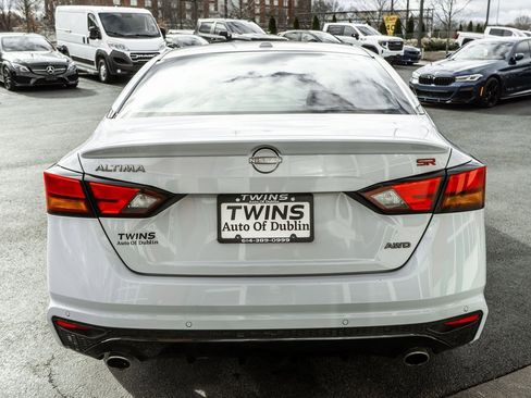 Used 2024 Nissan Altima 2.5 SR image 37
