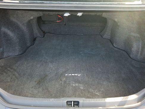 Used 2012 Toyota Camry SE image 28