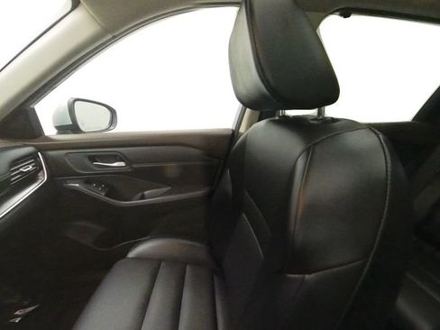 Certified 2023 Nissan Rogue SV w/ SV Premium Package AWD/4WD image 31