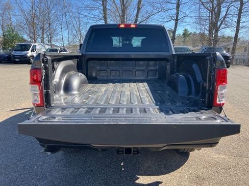 Used 2024 RAM 2500 Big Horn w/ Sport Appearance Package AWD/4WD image 13