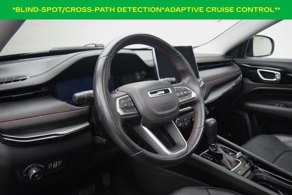 Used 2022 Jeep Compass Trailhawk w/ Trailhawk Elite Group AWD/4WD image 11