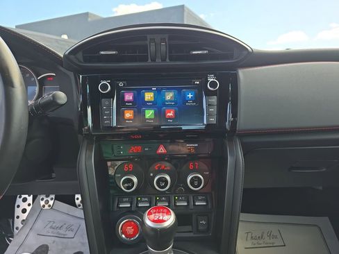 Used 2018 Subaru BRZ tS image 23