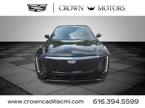 New 2026 Cadillac Lyriq V w/ LPO, Floor Liner Package image 2