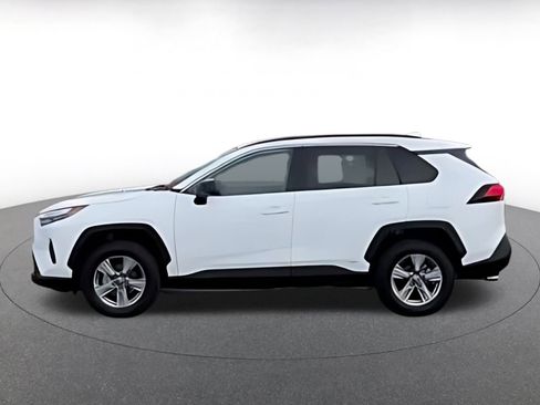 Used 2025 Toyota RAV4 LE image 12