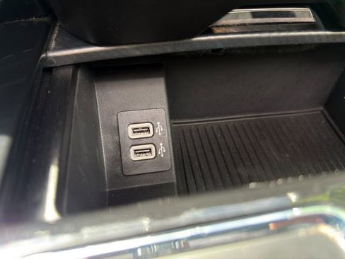 Used 2019 Ford F150 Lariat w/ Equipment Group 502A Luxury image 36