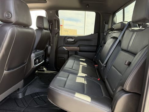 Used 2019 Chevrolet Silverado 1500 High Country w/ Technology Package AWD/4WD image 29