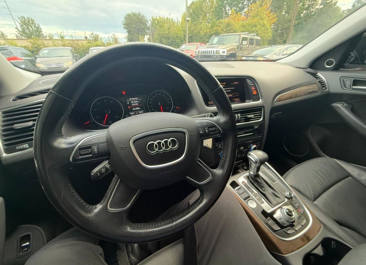 Used 2016 Audi Q5 2.0T Premium Plus w/ Technology Package AWD/4WD image 26