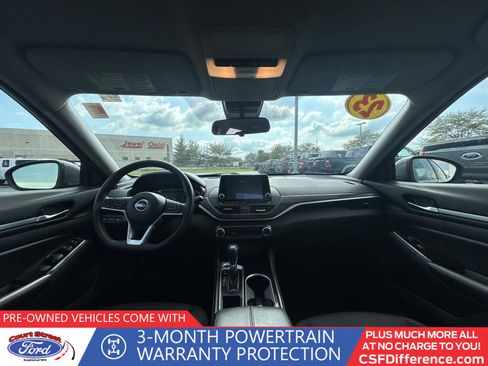 Used 2023 Nissan Altima 2.5 SV image 5