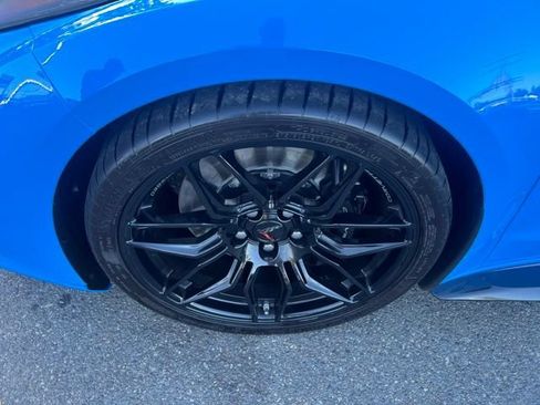 Used 2023 Chevrolet Corvette Z06 w/ Stealth Interior Trim Package RWD image 13