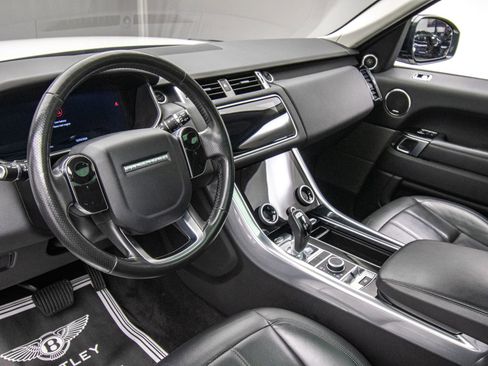Used 2019 Land Rover Range Rover Sport HSE image 15