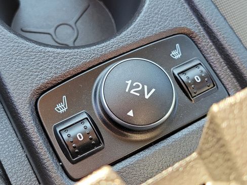 Used 2012 Ford Focus SE FWD image 29