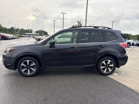 Used 2018 Subaru Forester 2.5i Limited AWD/4WD image 8