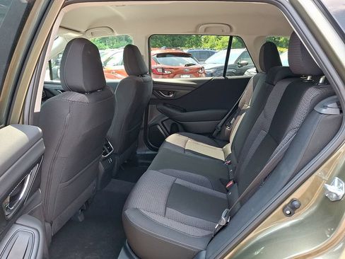 Certified 2025 Subaru Outback Premium AWD/4WD image 10