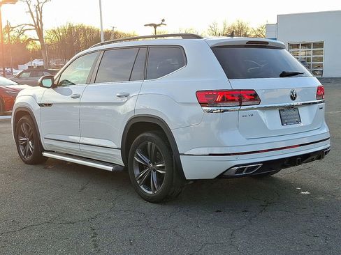 Used 2021 Volkswagen Atlas SE w/ Panoramic Sunroof Package image 4