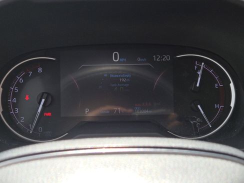 Used 2019 Toyota RAV4 Limited image 28