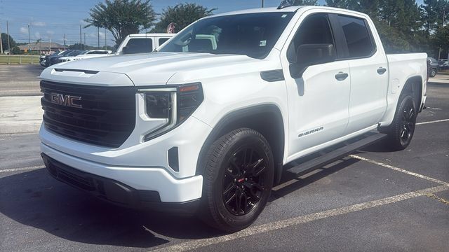Used 2023 GMC Sierra 1500 Pro w/ Graphite Edition RWD image 3