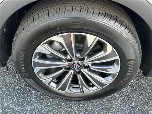 New 2026 Buick Envision Preferred AWD/4WD image 17