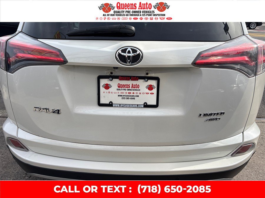Used 2017 Toyota RAV4 Limited AWD/4WD image 31