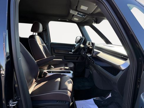 Certified 2025 Volkswagen ID. Buzz 1st Edition RWD image 19