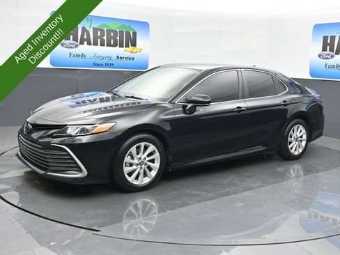 Used 2023 Toyota Camry LE FWD image 1