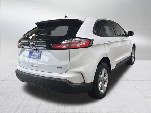 Used 2024 Ford Edge SE image 7