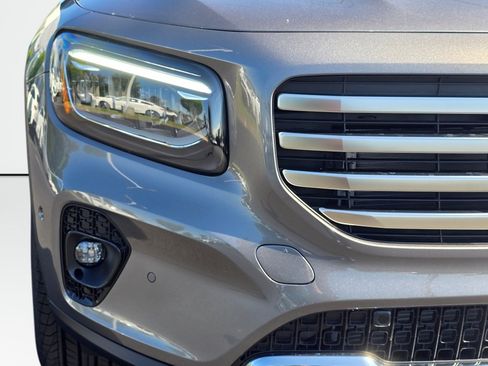 New 2026 Mercedes-Benz GLB 250 4MATIC image 29