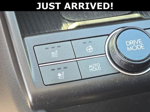Used 2025 Hyundai Kona Limited image 20