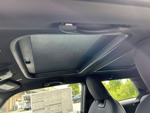 Used 2025 MINI Cooper S image 38