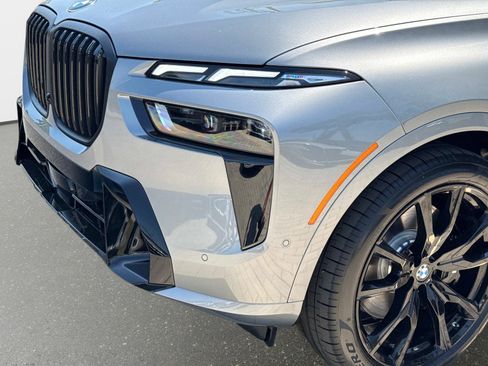 New 2026 BMW X7 xDrive40i w/ M Sport Package image 9