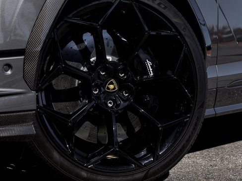 Used 2024 Lamborghini Urus Performante image 12