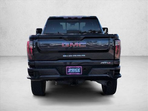 Used 2024 GMC Sierra 2500 AT4 w/ AT4 Premium Plus Package AWD/4WD image 7