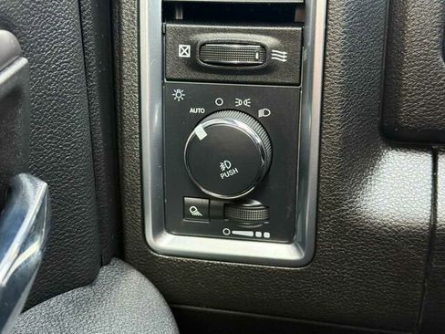 Used 2022 RAM 1500 Classic Warlock w/ Technology Package I image 26