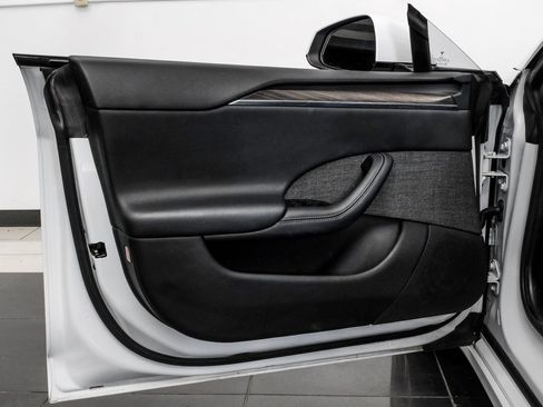 Used 2023 Tesla Model S Base image 49