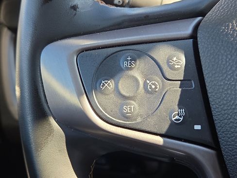 Used 2024 GMC Terrain AT4 w/ Infotainment Package II image 21