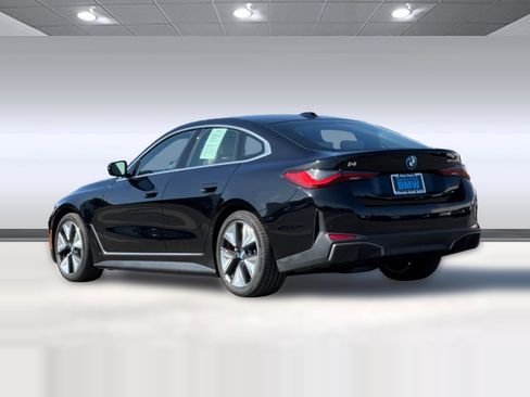 Certified 2023 BMW i4 eDrive35 RWD image 3