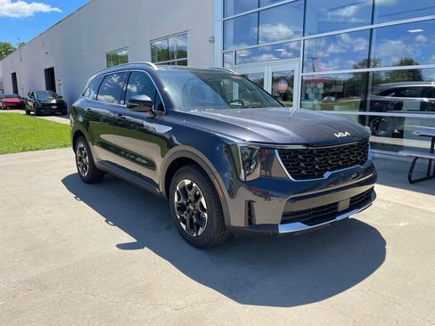 New 2026 Kia Sorento S FWD image 1