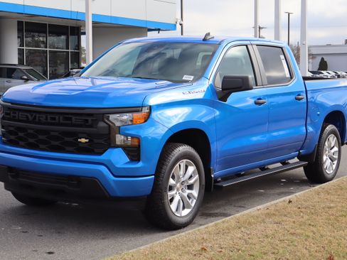 New 2026 Chevrolet Silverado 1500 Custom image 3