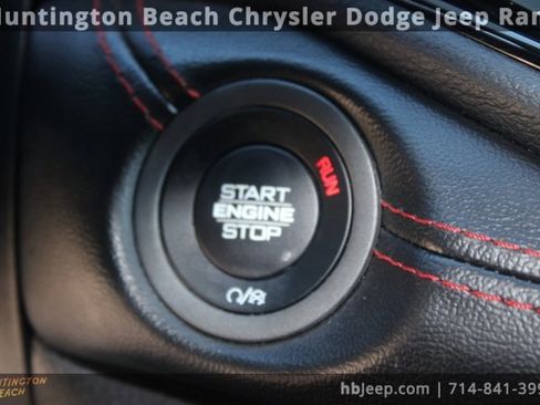 Used 2024 Dodge Durango GT image 23