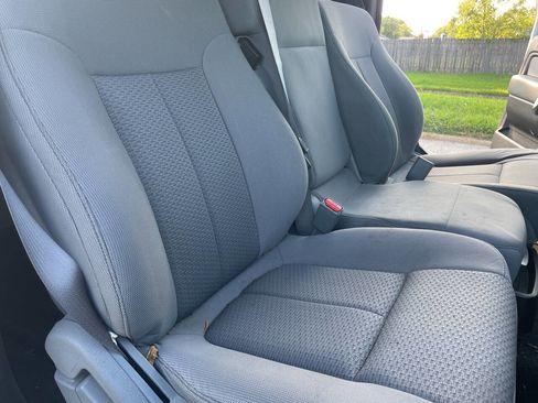 Used 2014 Ford F150 XLT image 21