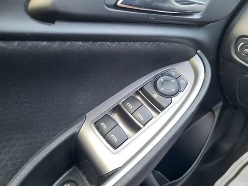 Used 2024 Chevrolet Malibu LT image 20