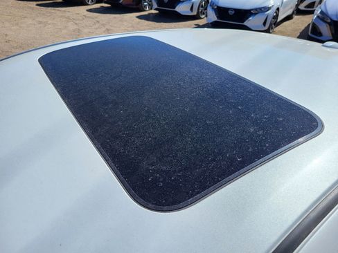 New 2025 Nissan Sentra SR w/ SR Premium Package image 18