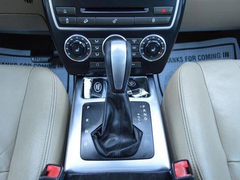 Used 2013 Land Rover LR2 HSE AWD/4WD image 26
