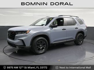 Used 2023 Honda Pilot TrailSport video 1