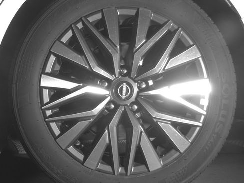 Used 2025 Nissan Altima 2.5 SV image 14