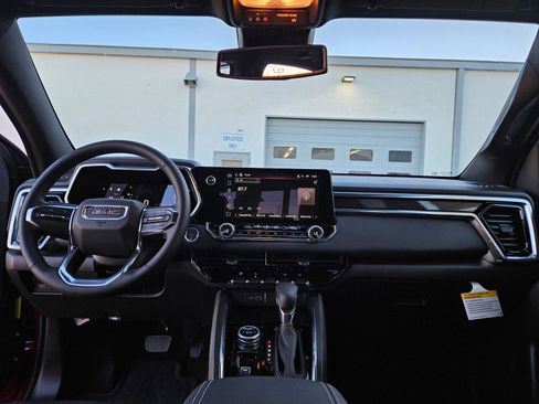 New 2026 GMC Canyon Elevation w/ Convenience Package AWD/4WD image 25