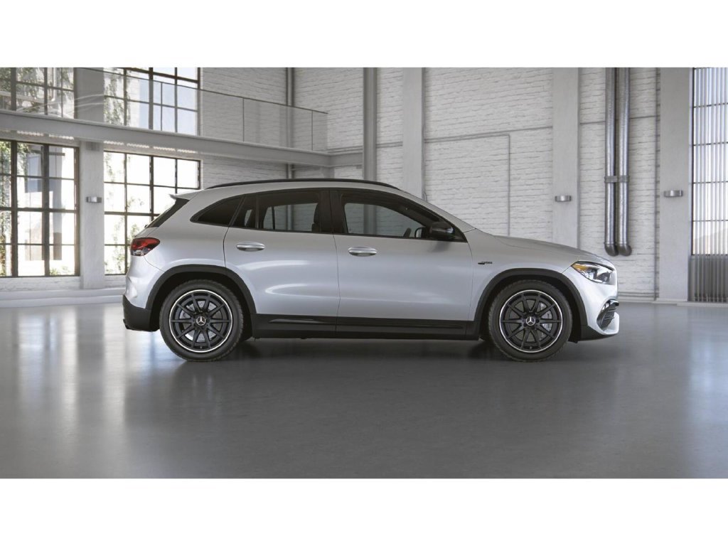 Certified 2022 Mercedes-Benz GLA 35 AMG 4MATIC image 2