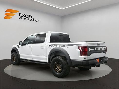 Used 2020 Ford F150 Raptor w/ Equipment Group 802A Luxury image 3