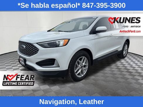 Used 2023 Ford Edge SEL image 3
